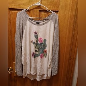 Torrid Size 1 (XL/1X) Long Sleeve Baseball Style Long Sleeve Tee Shirt Cactus